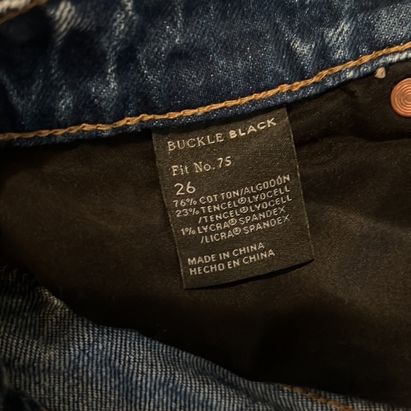 Buckle black jean shorts they make ur🍑 look great! - Picture 3 of 3